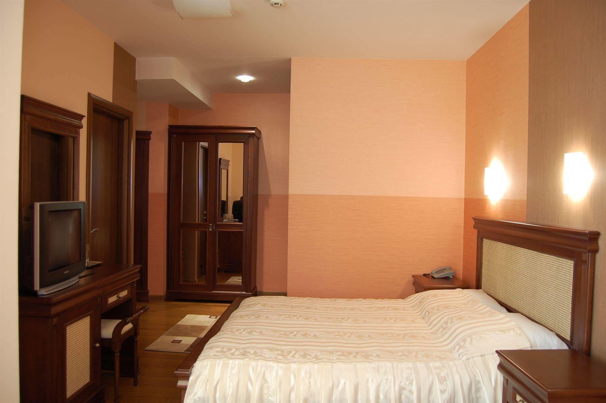 Acapulco Hotel بلوييست المظهر الخارجي الصورة